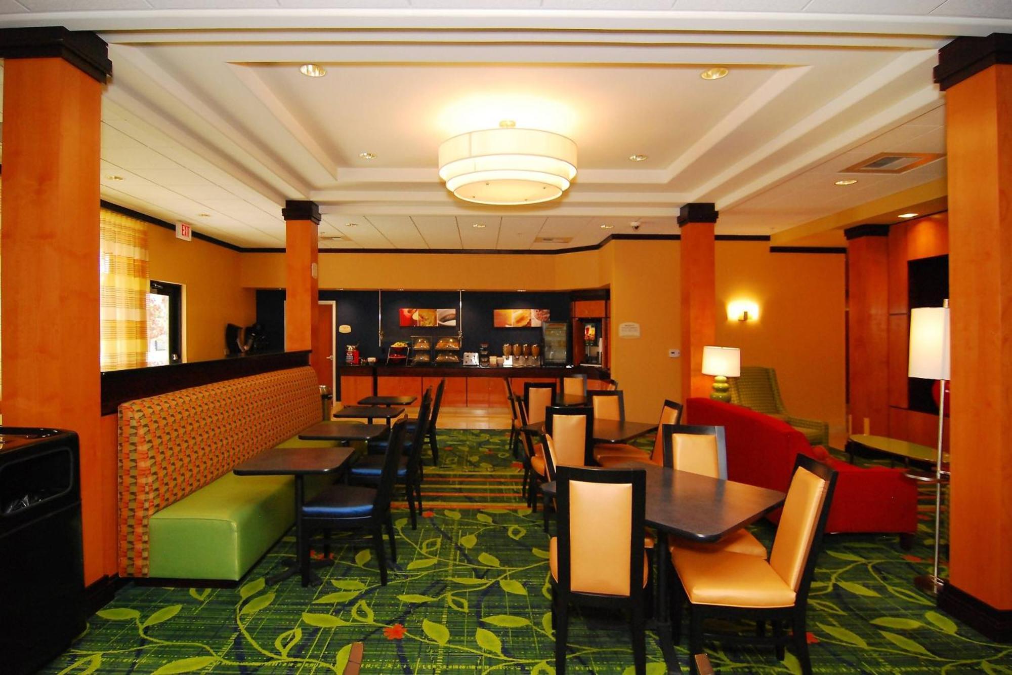 Fairfield Inn & Suites Tehachapi Interior photo